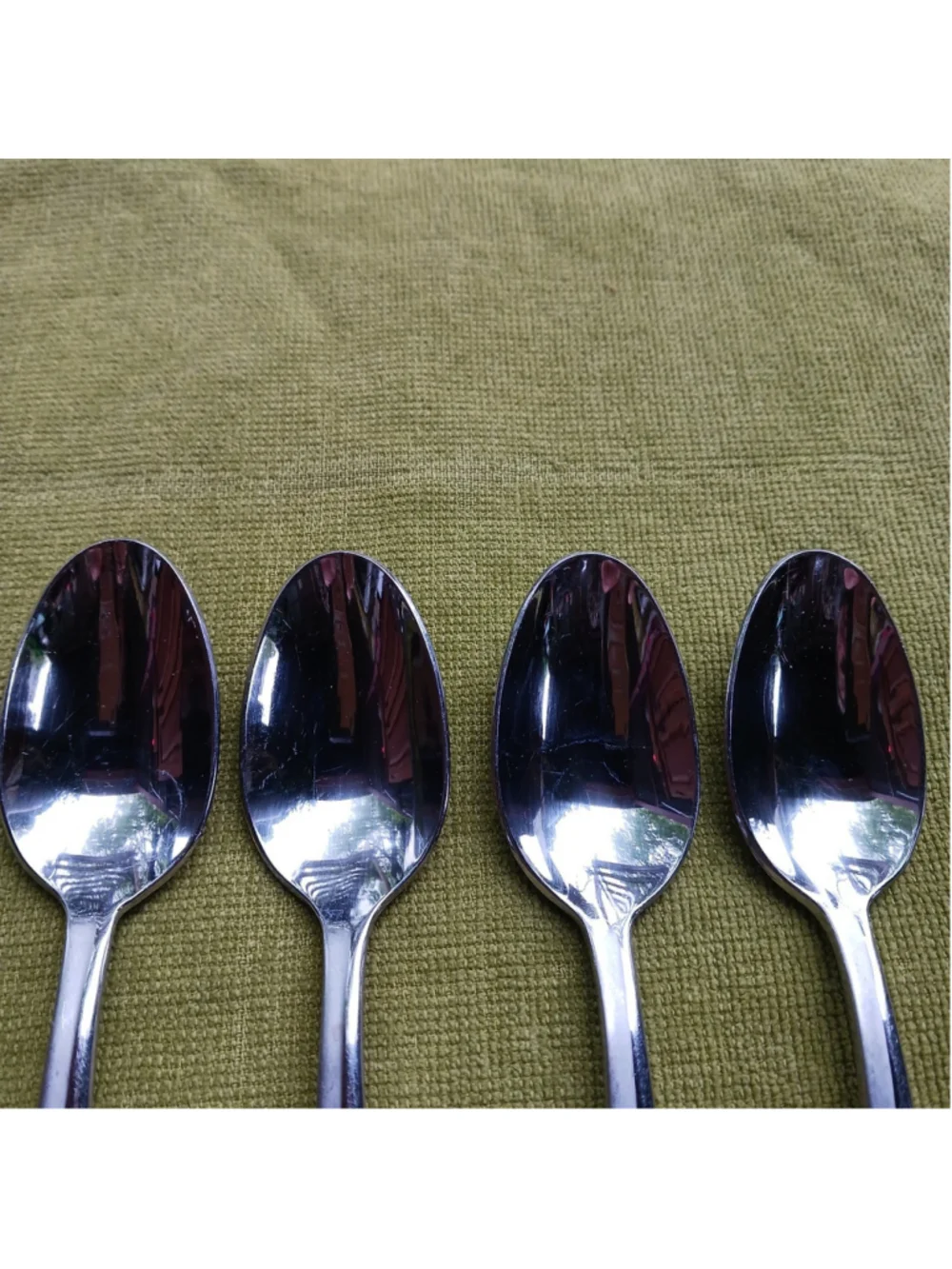 Oneida Splice Set of 4 Tea Spoons Stainless Steel